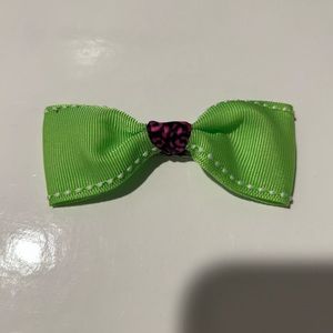 Handmade rockabilly bow